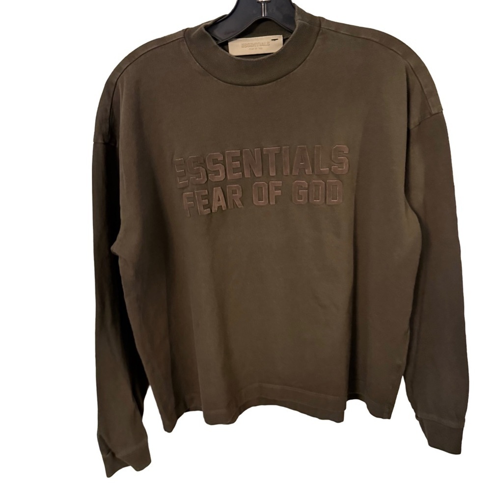 Essentials Fear Of God Long Sleeve Moc Neck Tee Shirt Taupe unisex Youth Sz 12